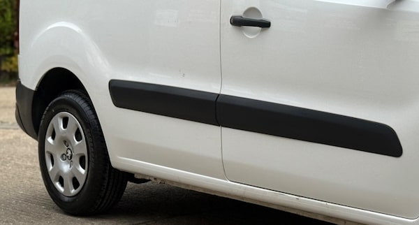 Used Peugeot Partner 2018 for sale - 76082429: Photo 29