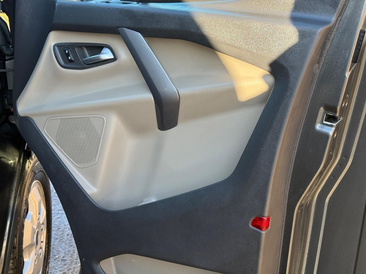 Used Ford Tourneo Custom 2018 for sale - 77555404: Photo 34