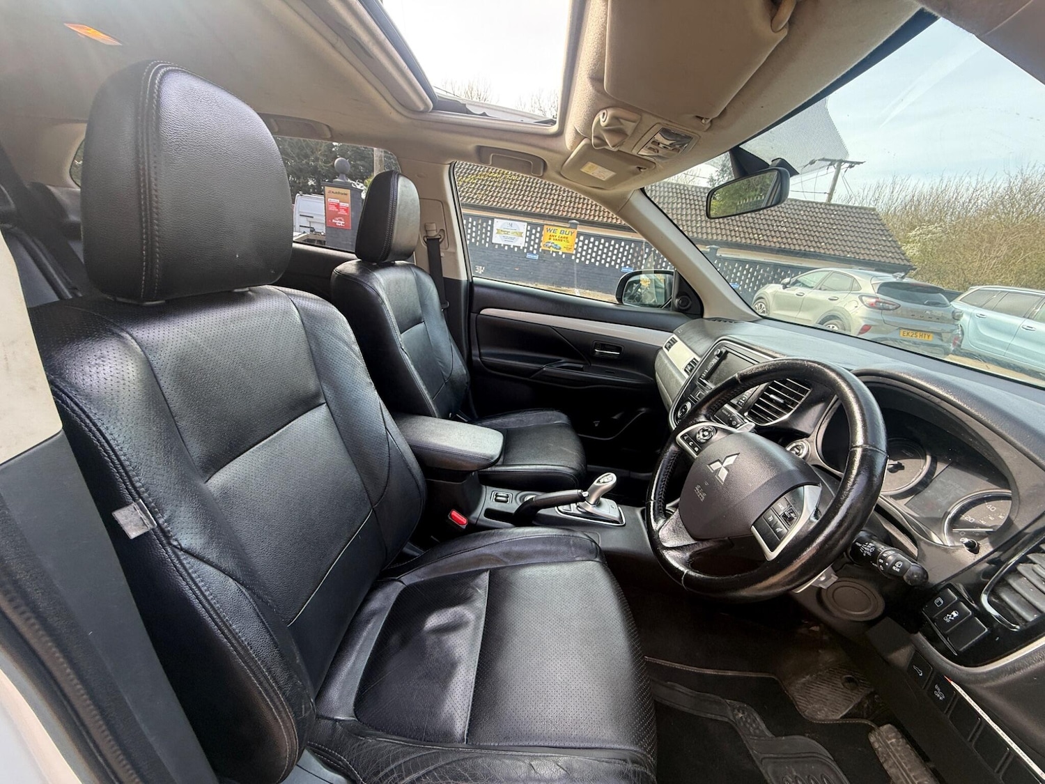Used Mitsubishi Outlander 2014 for sale - 77408861: Photo 14