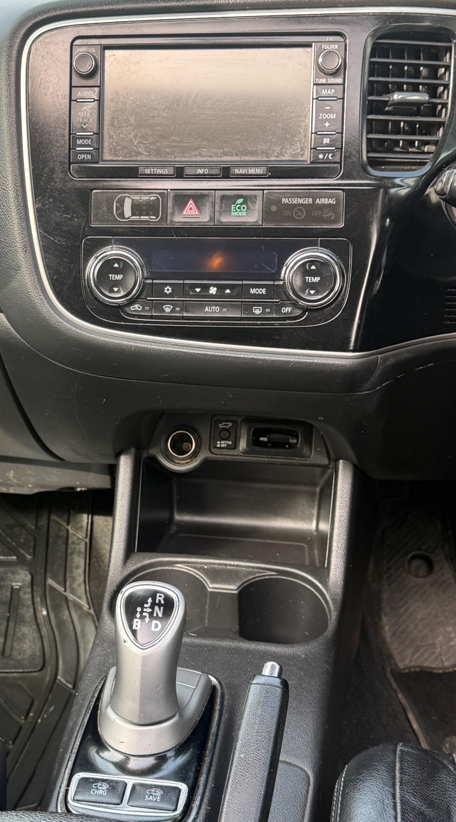 Used Mitsubishi Outlander 2014 for sale - 77408861: Photo 19