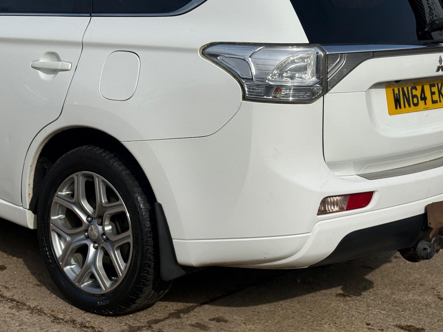 Used Mitsubishi Outlander 2014 for sale - 77408861: Photo 27