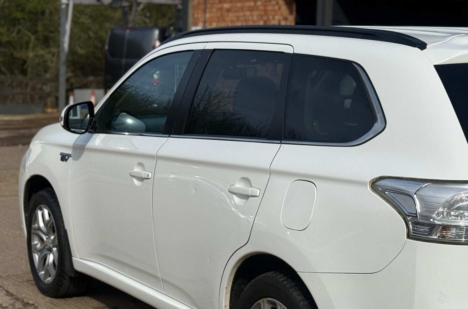 Used Mitsubishi Outlander 2014 for sale - 77408861: Photo 28