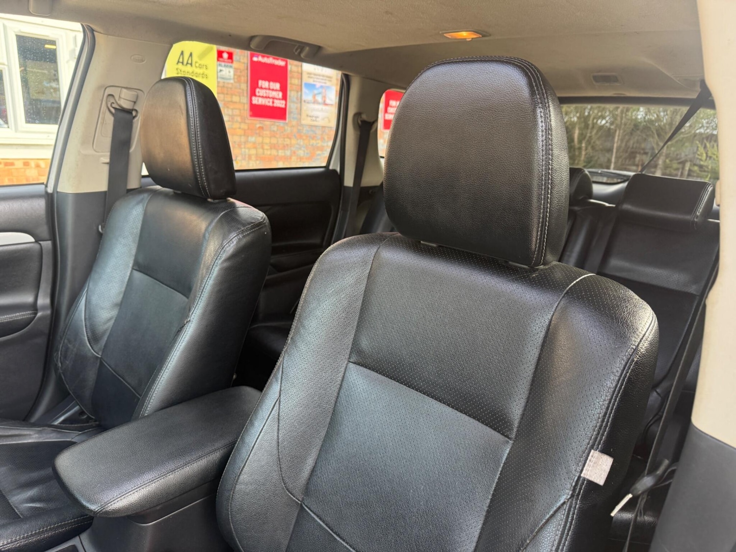 Used Mitsubishi Outlander 2014 for sale - 77408861: Photo 35