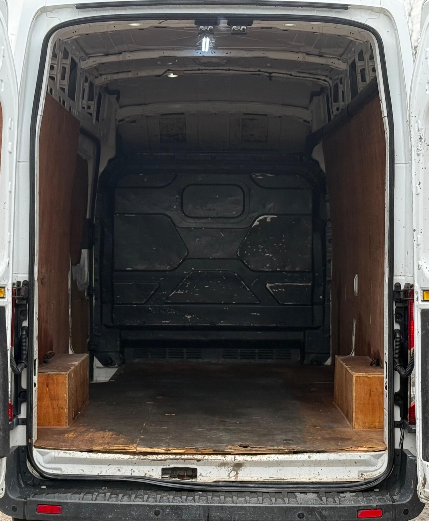 Used Ford Transit 2016 for sale - 77593255: Photo 19