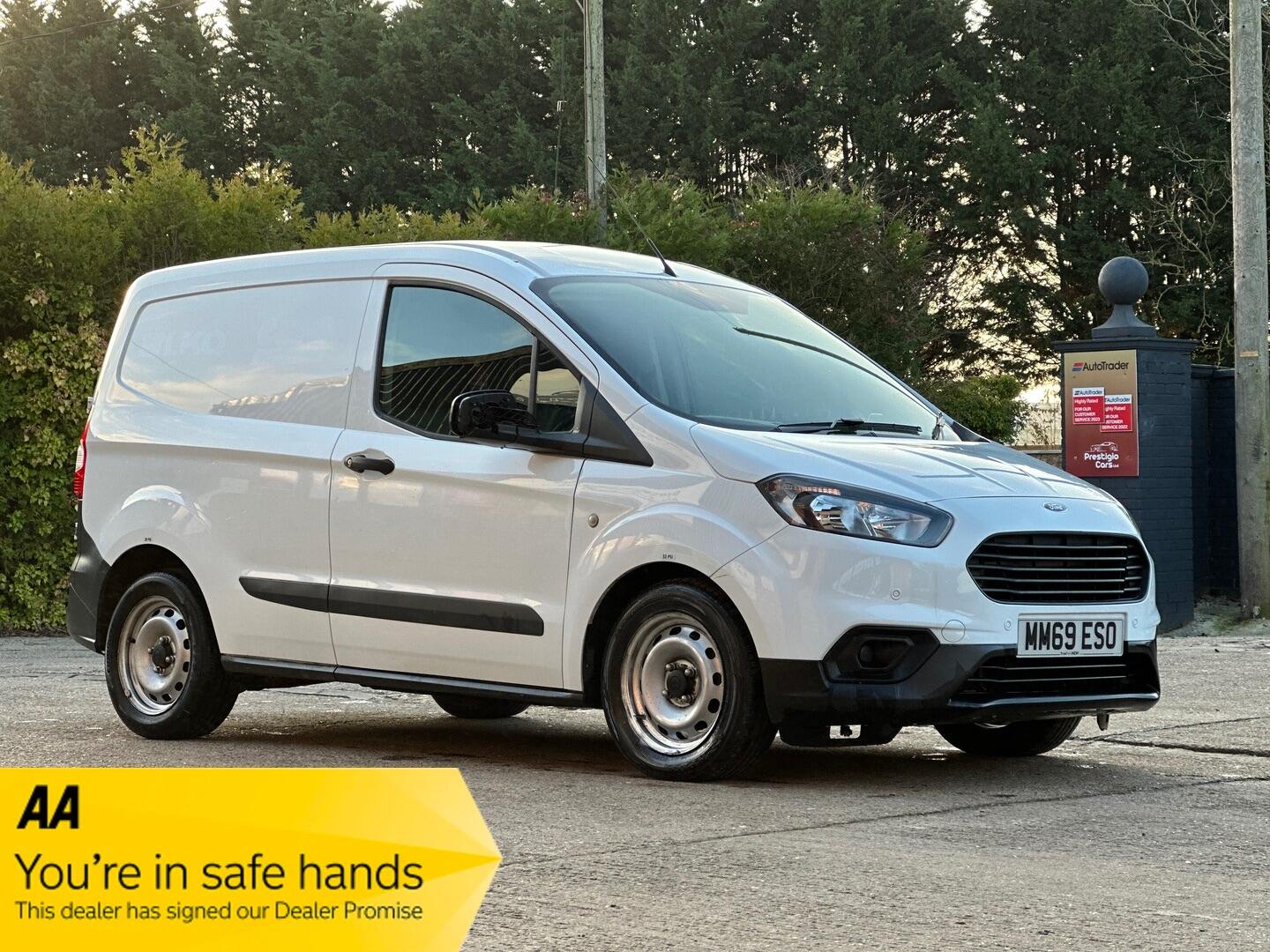 Used Ford Transit Courier 2020 for sale - 77603810: Photo 1