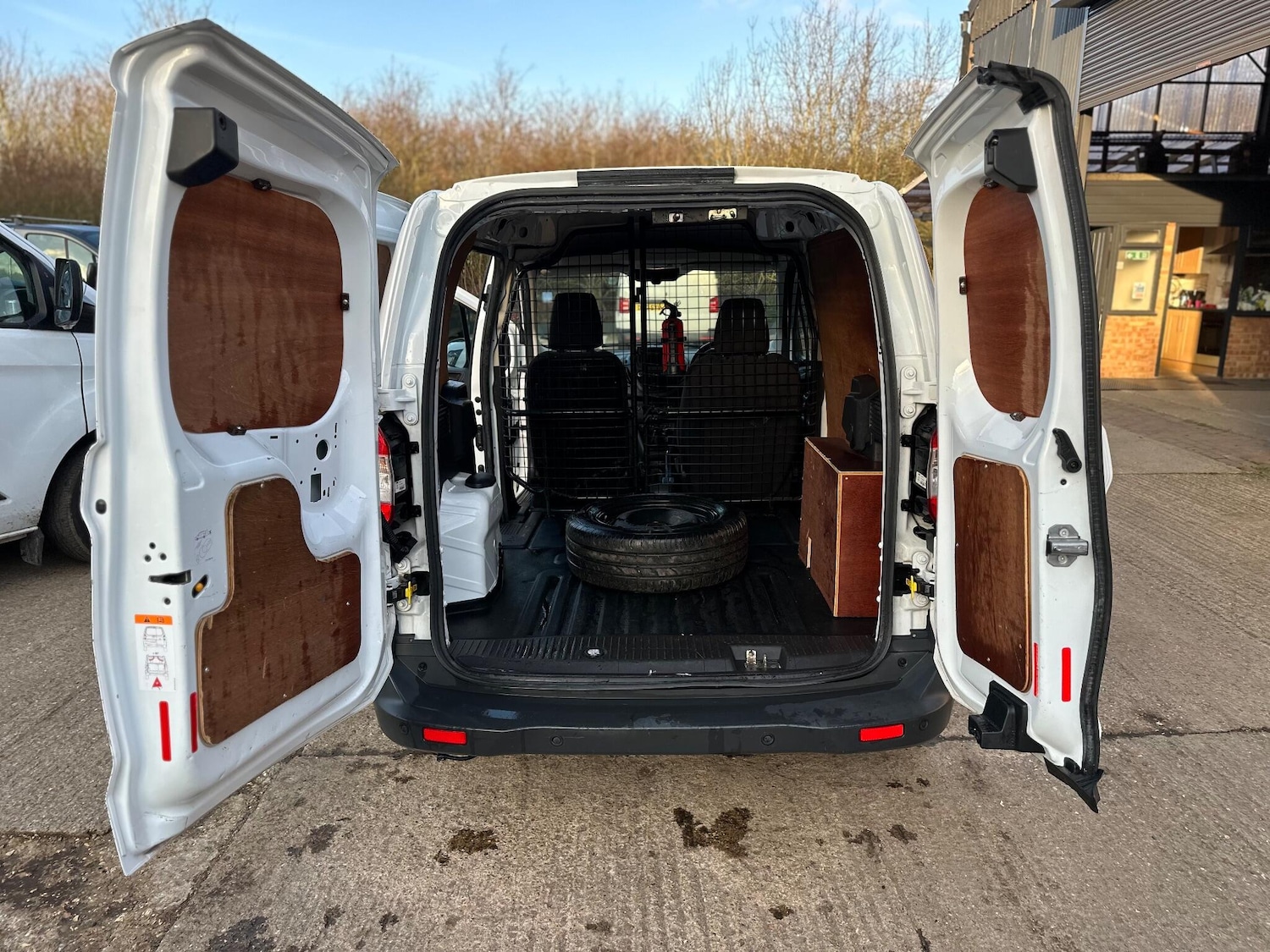 Used Ford Transit Courier 2020 for sale - 77603810: Photo 17