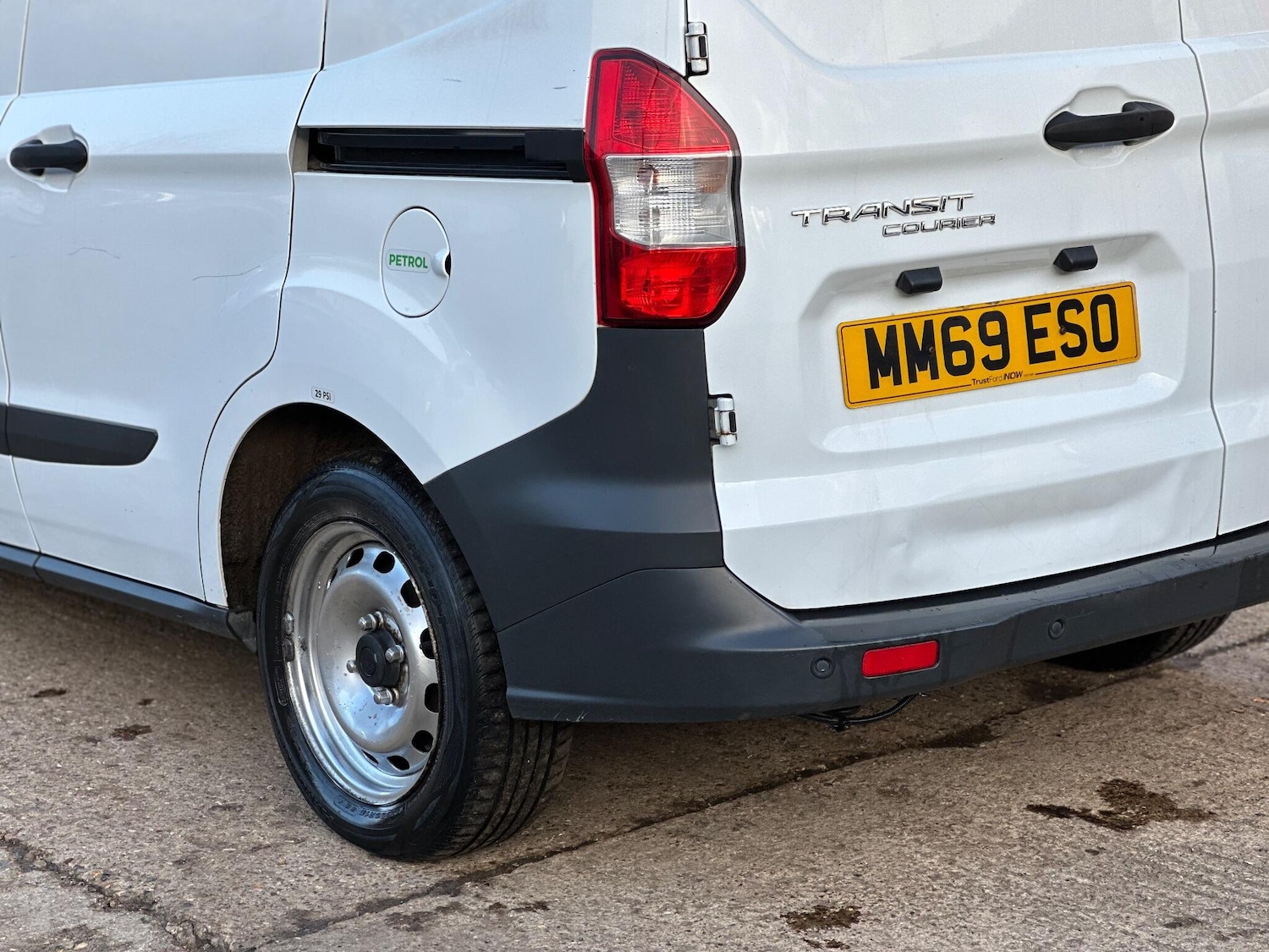 Used Ford Transit Courier 2020 for sale - 77603810: Photo 24