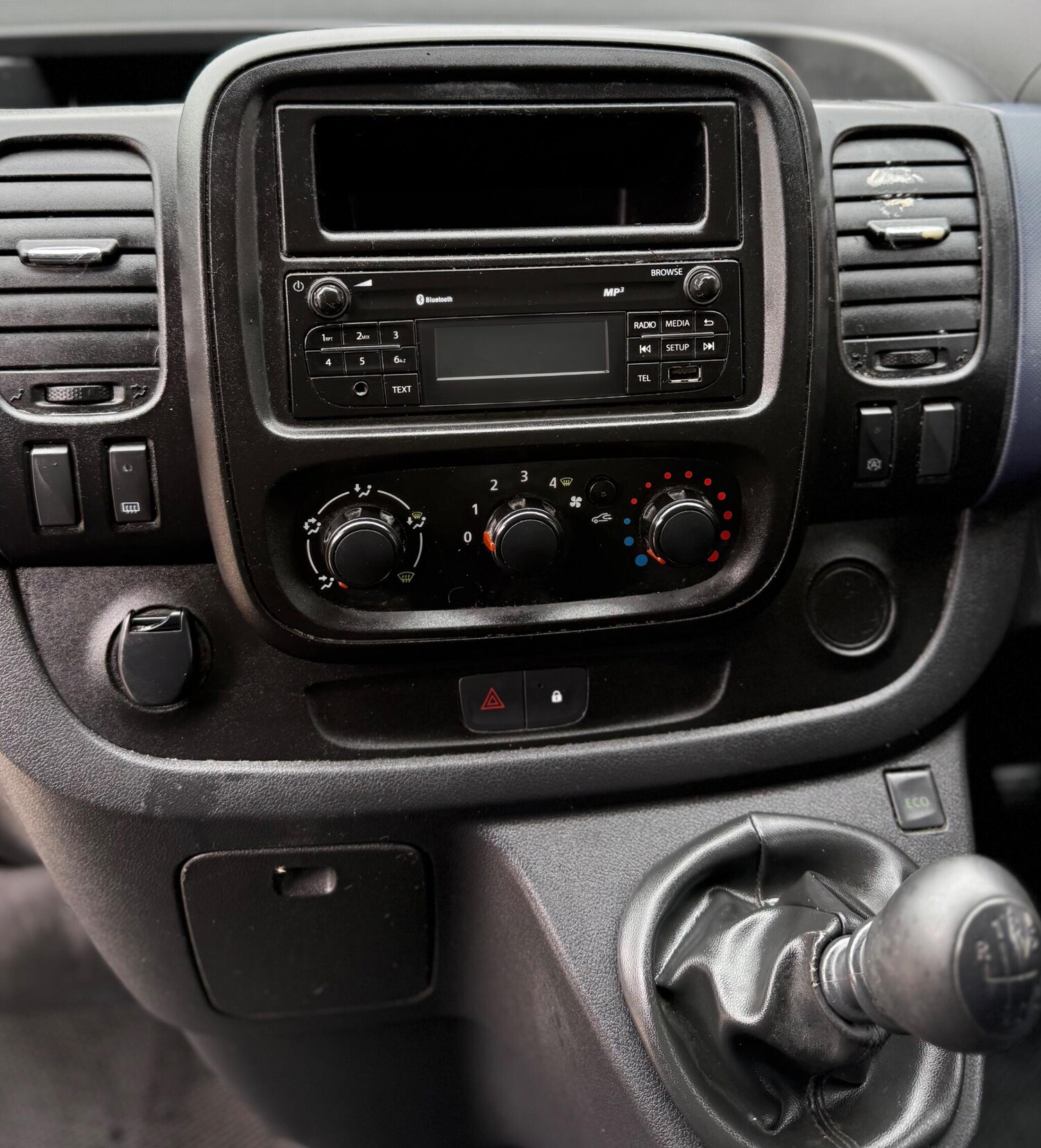 Used Vauxhall Vivaro 2016 for sale - 78168230: Photo 22