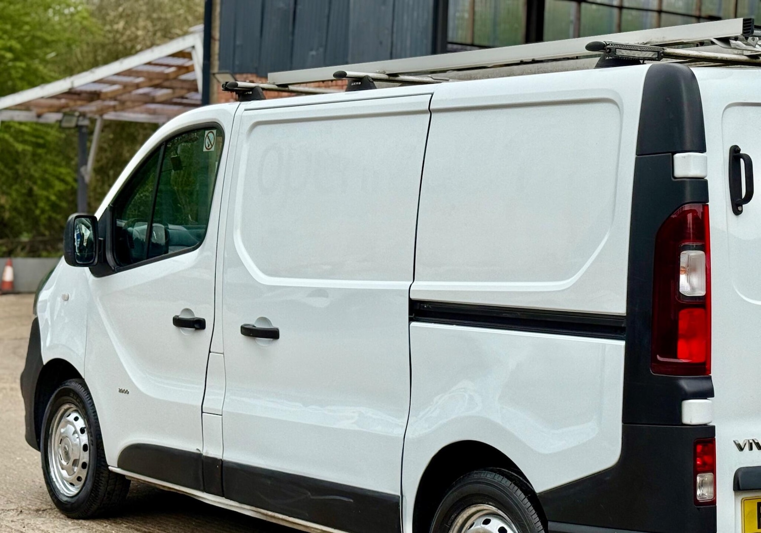 Used Vauxhall Vivaro 2016 for sale - 78168230: Photo 31