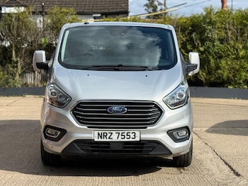 Used Ford Tourneo Custom 2018 for sale - 78320998: Photo