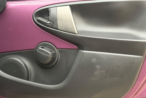 Used Peugeot 107 2014 for sale - 76243571: Photo 15