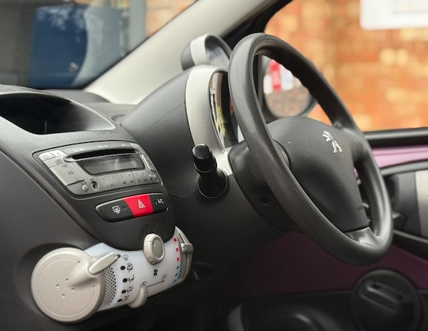 Used Peugeot 107 2014 for sale - 76243571: Photo 16