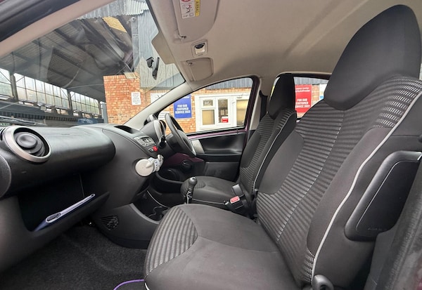 Used Peugeot 107 2014 for sale - 76243571: Photo 17