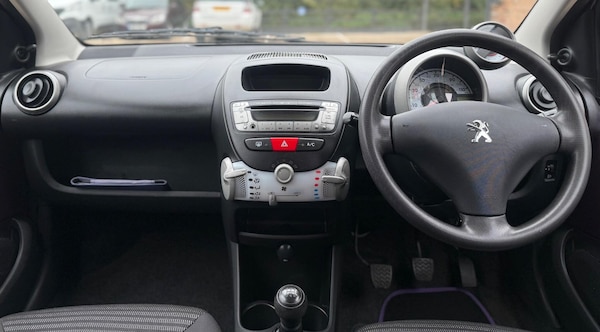 Used Peugeot 107 2014 for sale - 76243571: Photo 23