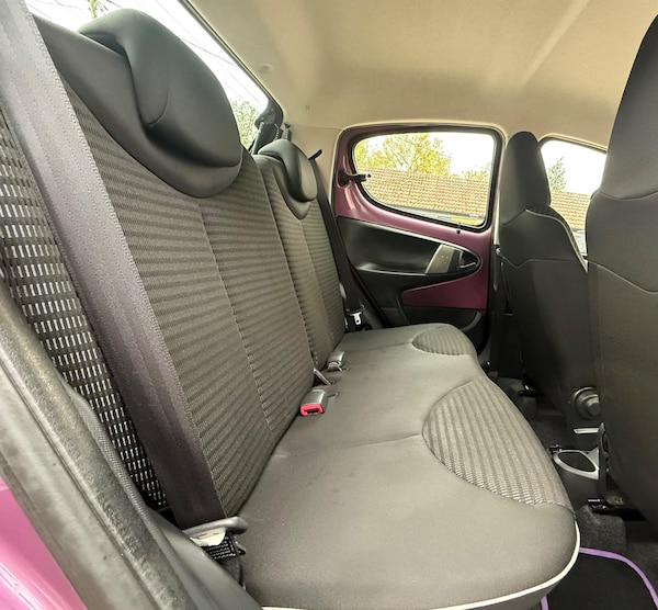 Used Peugeot 107 2014 for sale - 76243571: Photo 24