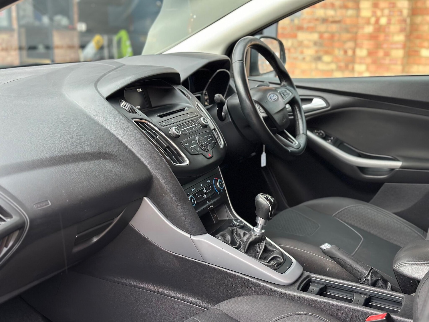 Used Ford Focus 2015 for sale - 76357815: Photo 14