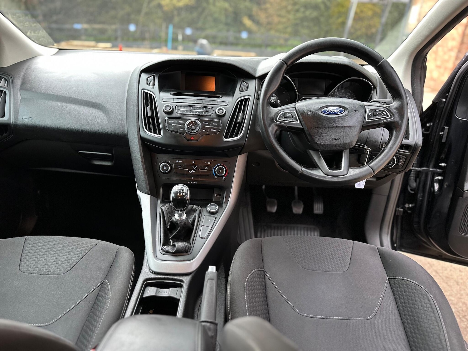 Used Ford Focus 2015 for sale - 76357815: Photo 16