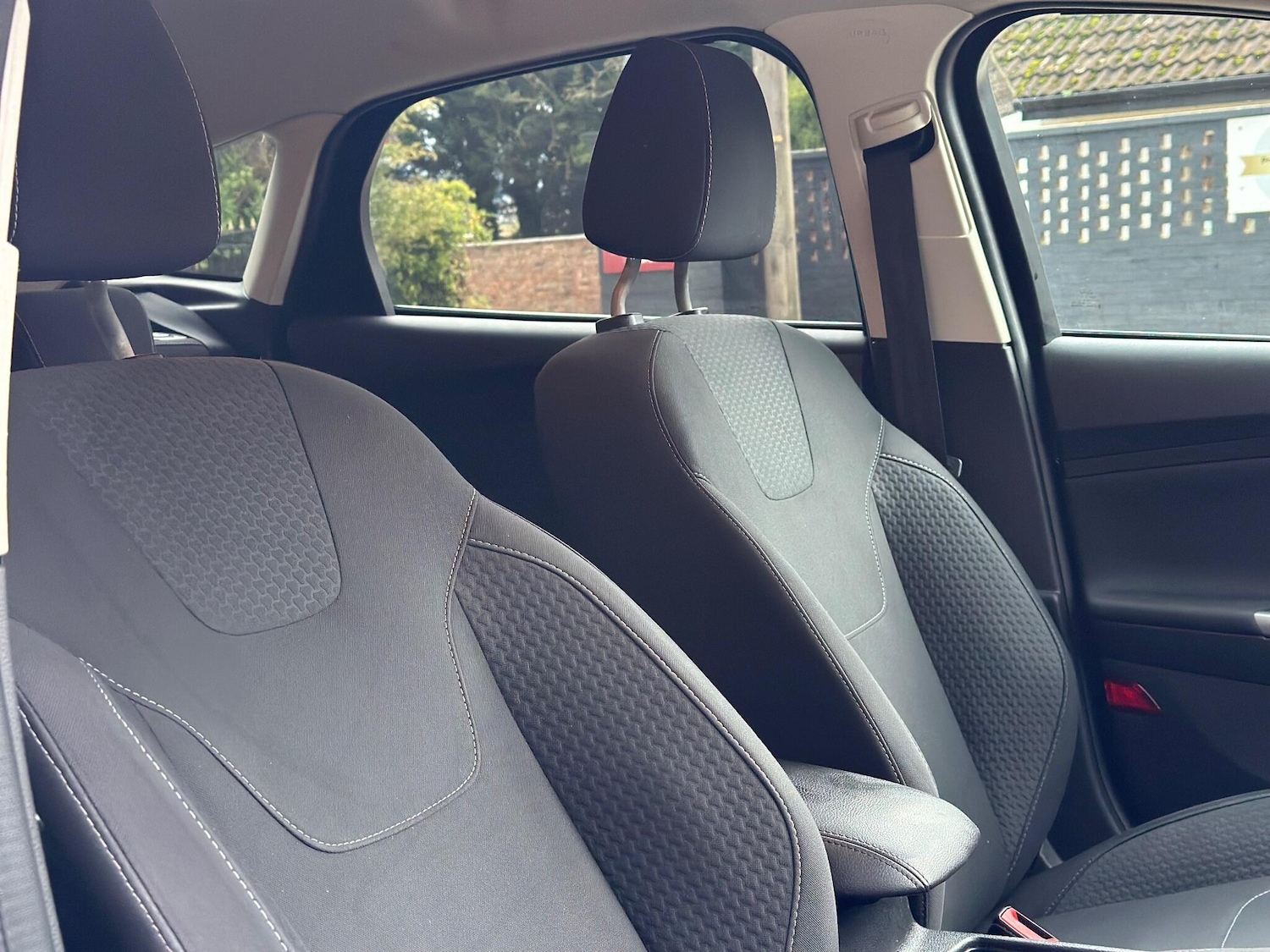 Used Ford Focus 2015 for sale - 76357815: Photo 31