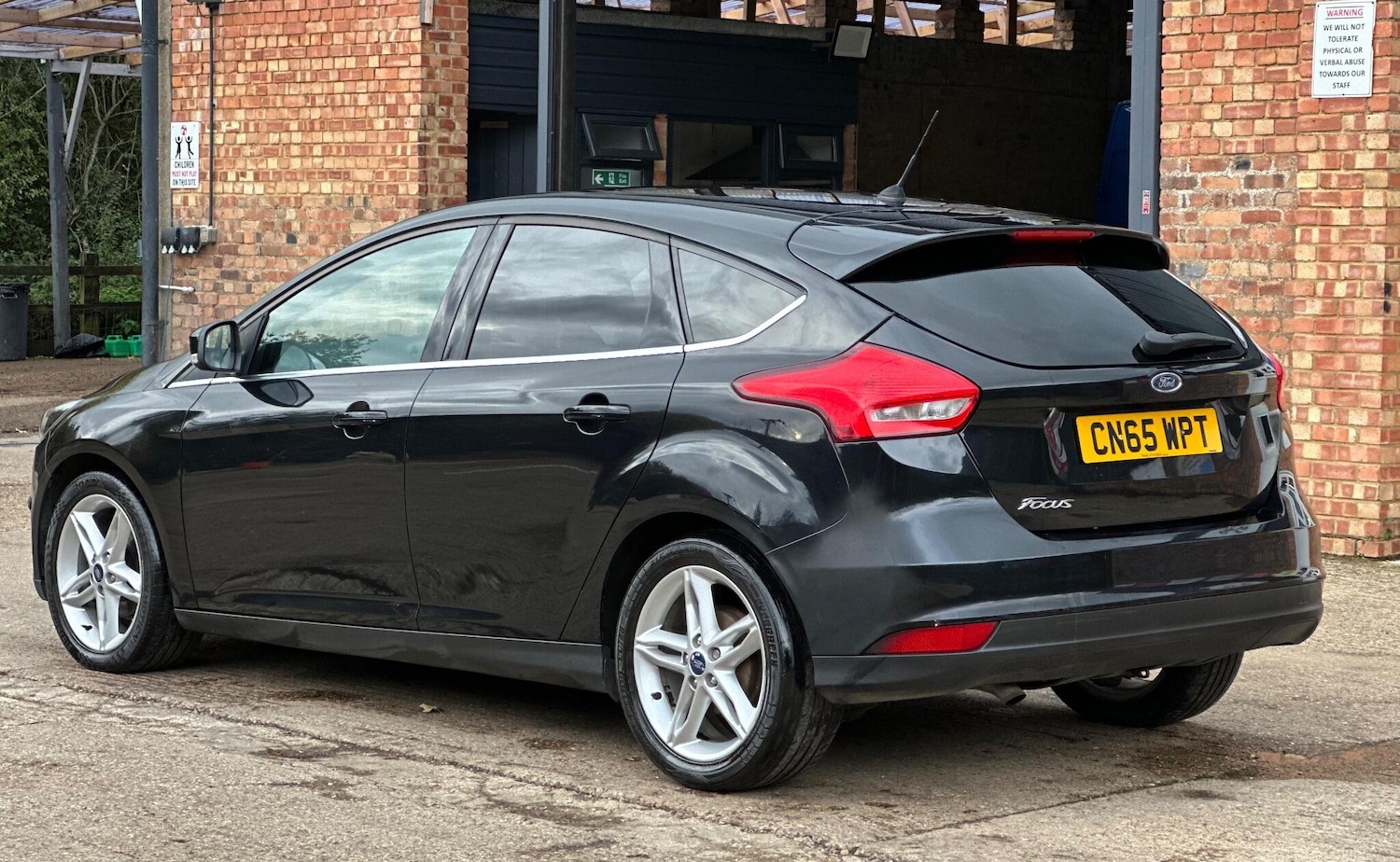 Used Ford Focus 2015 for sale - 76357815: Photo 9