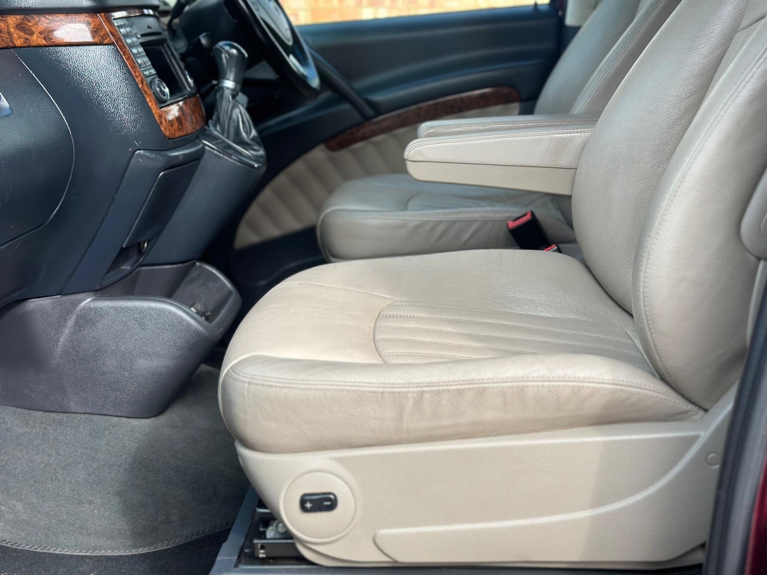 Used Mercedes-Benz Viano 2012 for sale - 77733485: Photo 37