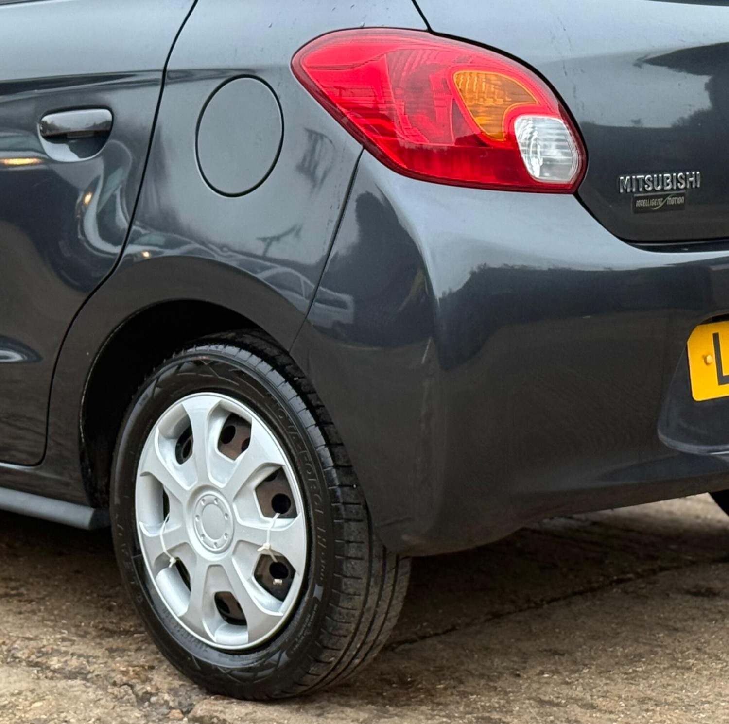 Used Mitsubishi Mirage 2013 for sale - 77301608: Photo 32