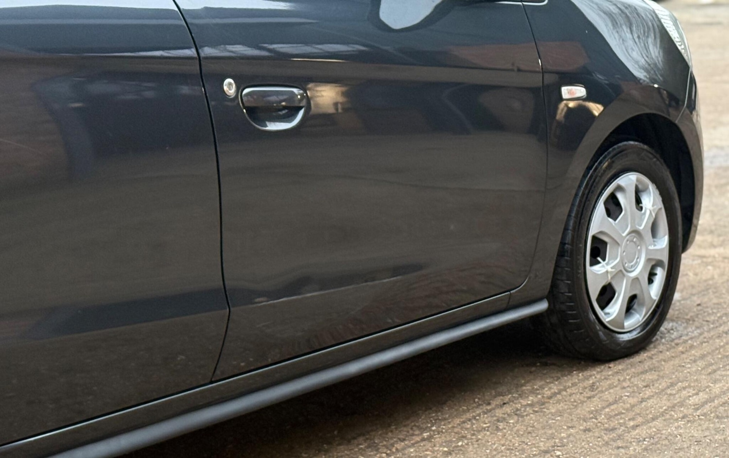 Used Mitsubishi Mirage 2013 for sale - 77301608: Photo 37