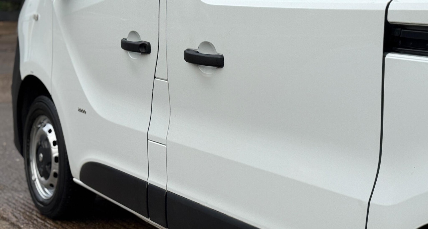 Used Vauxhall Vivaro 2016 for sale - 76490925: Photo 29