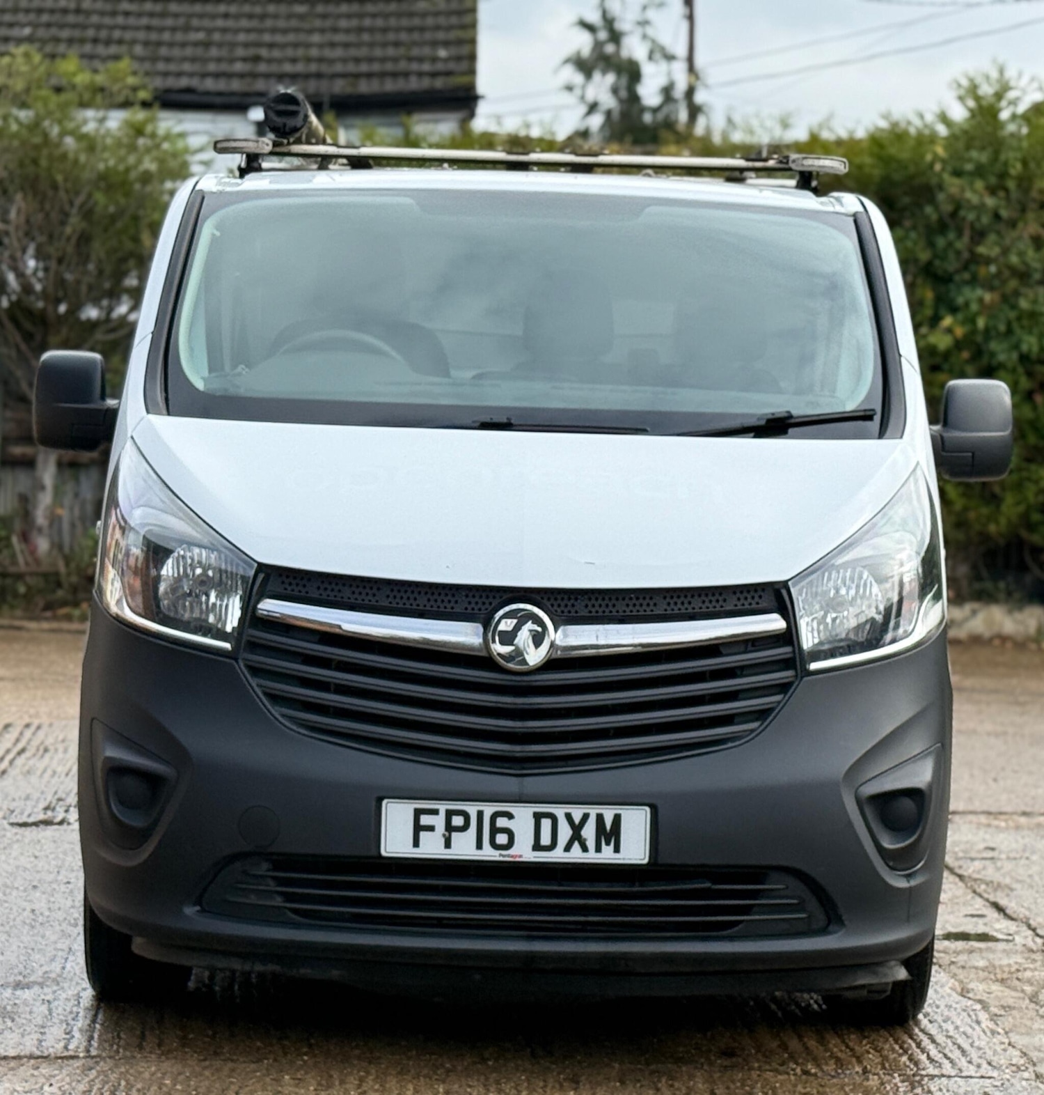 Used Vauxhall Vivaro 2016 for sale - 76490925: Photo 3
