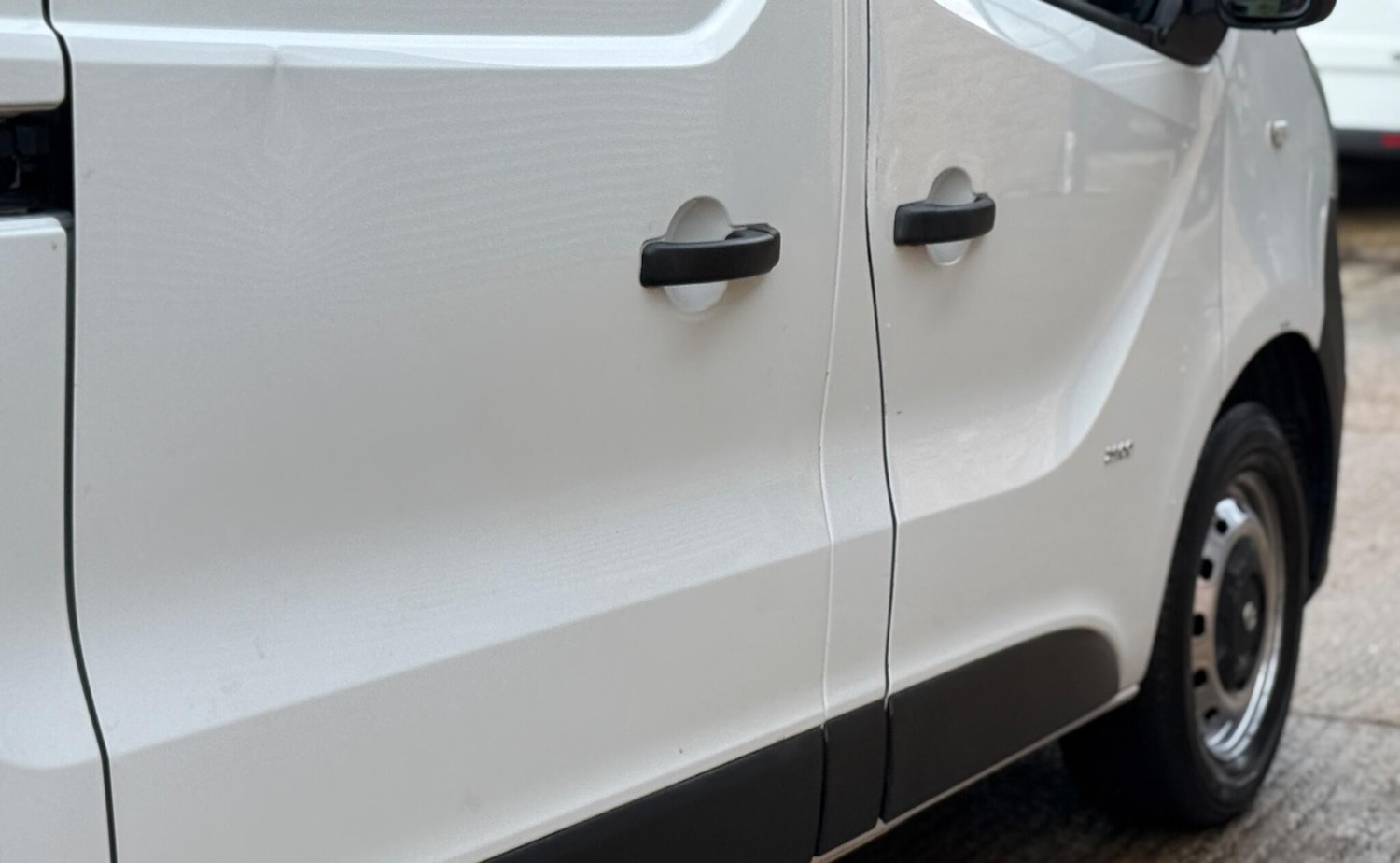 Used Vauxhall Vivaro 2016 for sale - 76490925: Photo 32