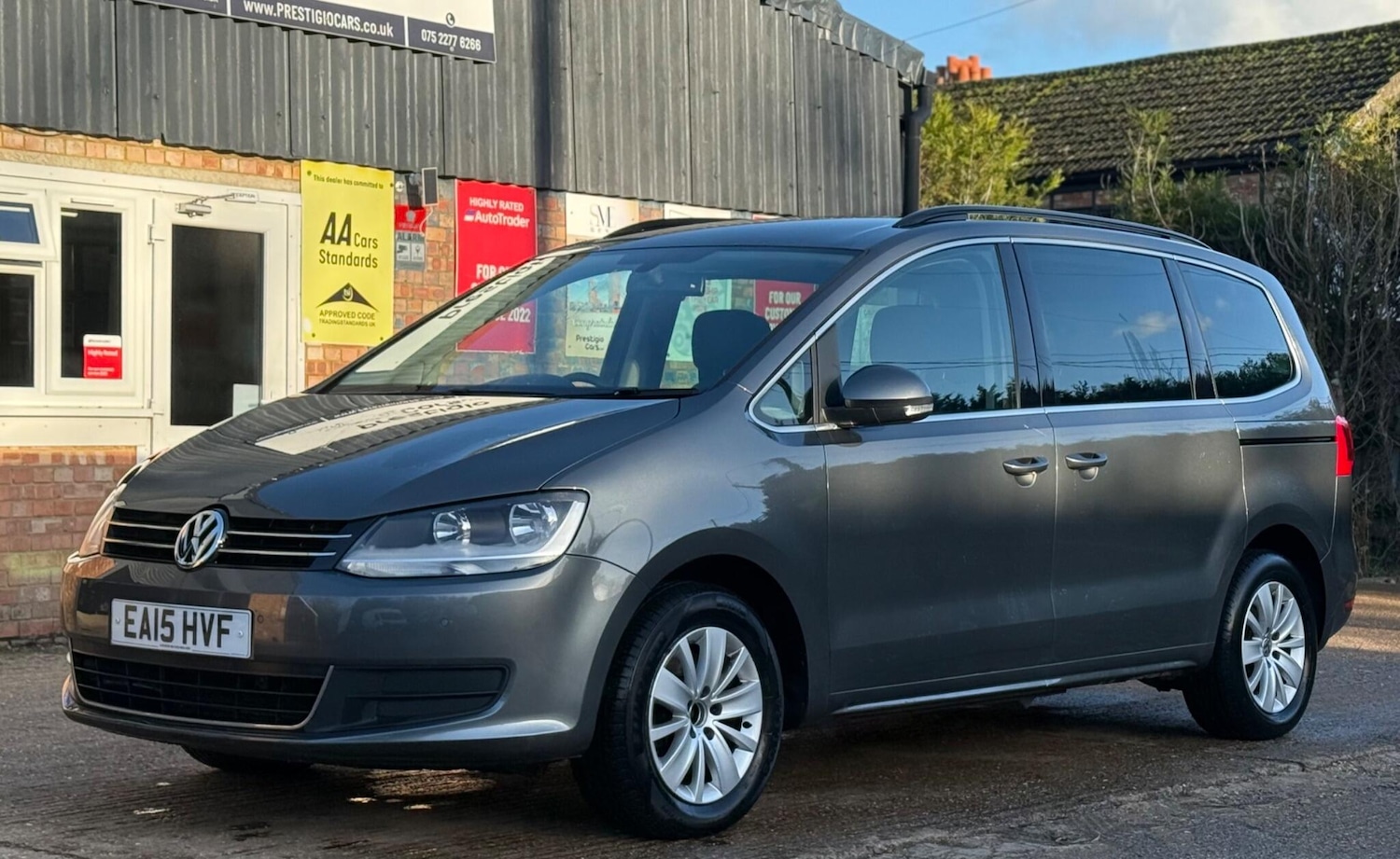 Used Volkswagen Sharan 2015 for sale - 76783291: Photo 3