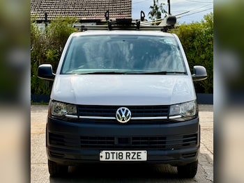 Used Volkswagen Transporter 2018 for sale - 79055080: Photo