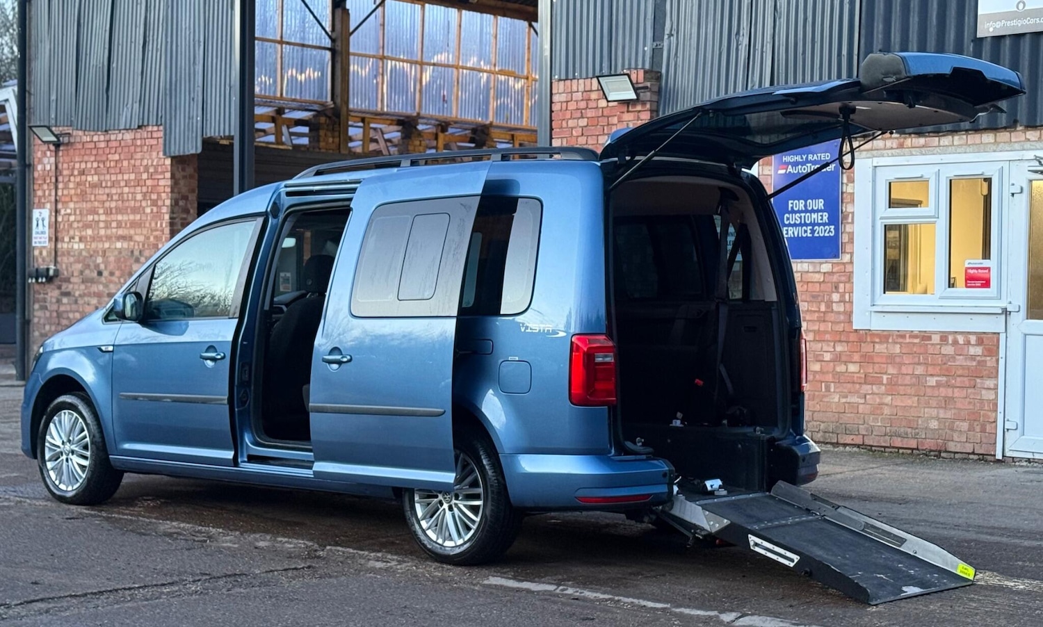Used Volkswagen Caddy Maxi 2017 for sale - 77355199: Photo 3