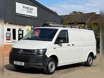 Used Volkswagen Transporter 2017 for sale - 79507420: Photo