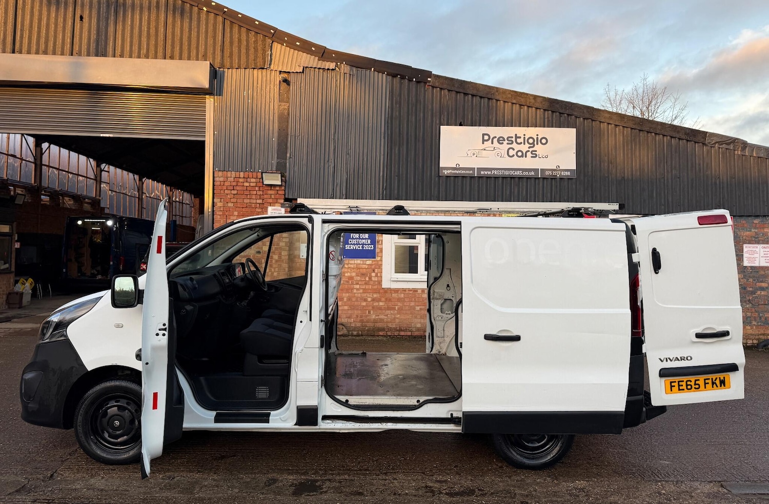 Used Vauxhall Vivaro 2015 for sale - 76804323: Photo 16