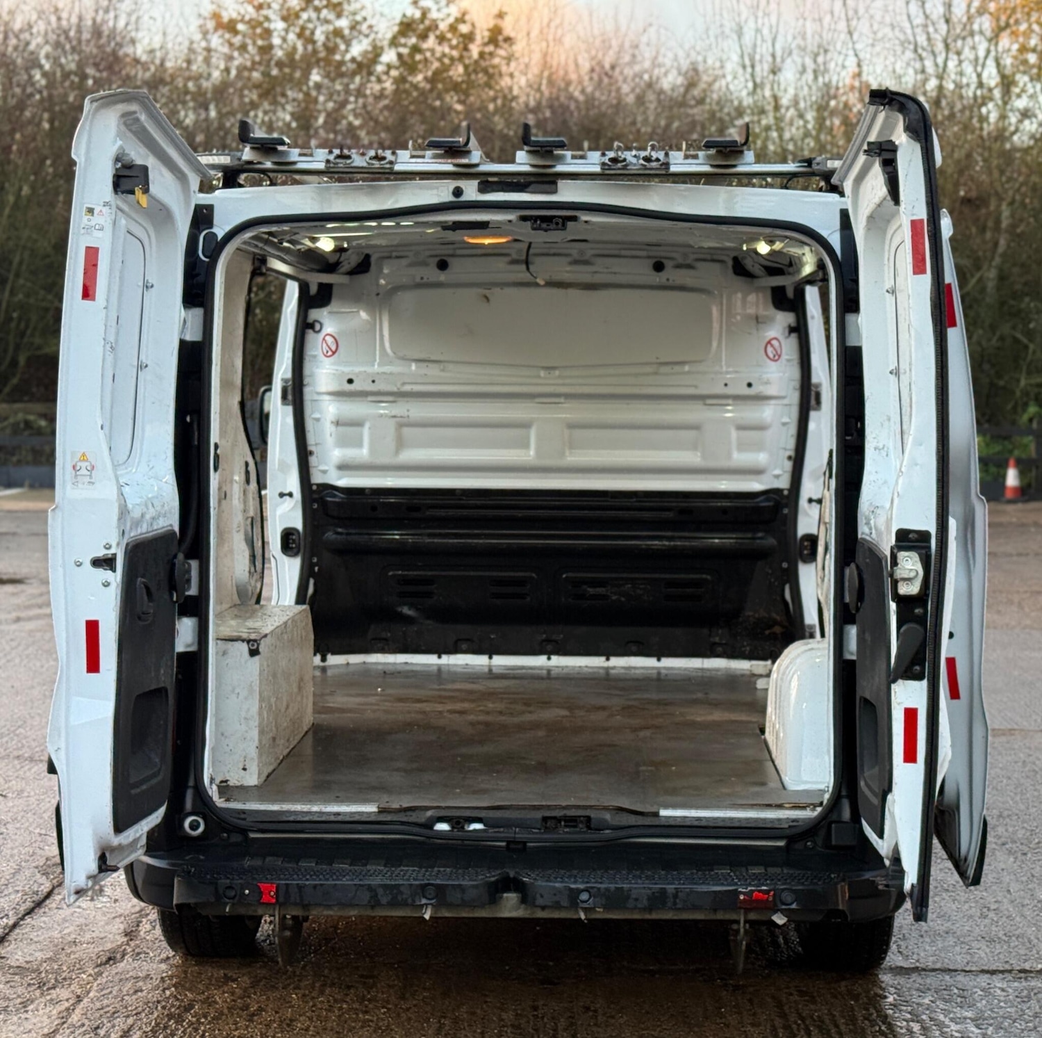 Used Vauxhall Vivaro 2015 for sale - 76804323: Photo 18