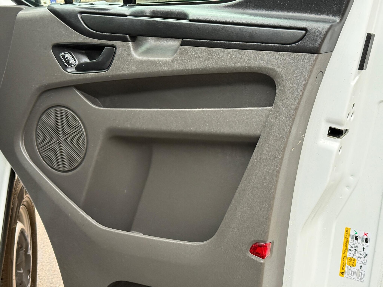 Used Ford Transit Custom 2020 for sale - 77136204: Photo 24