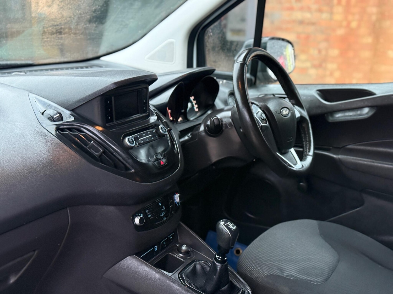 Used Ford Transit Courier 2020 for sale - 77336901: Photo 11