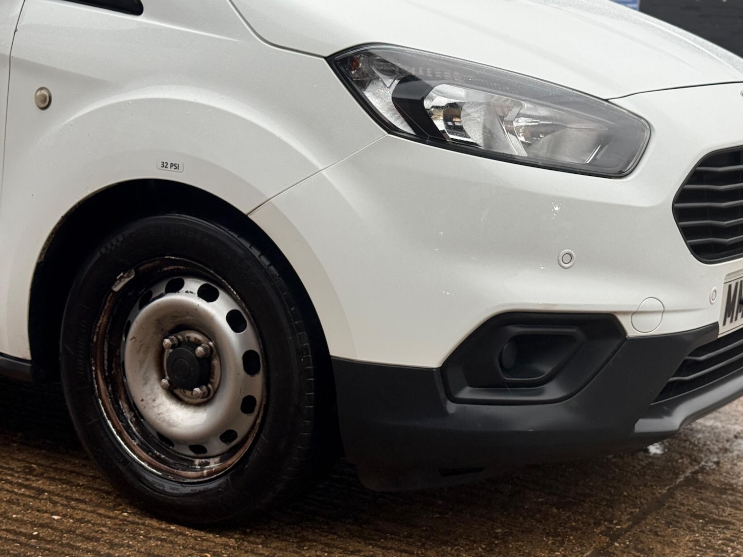 Used Ford Transit Courier 2020 for sale - 77336901: Photo 17