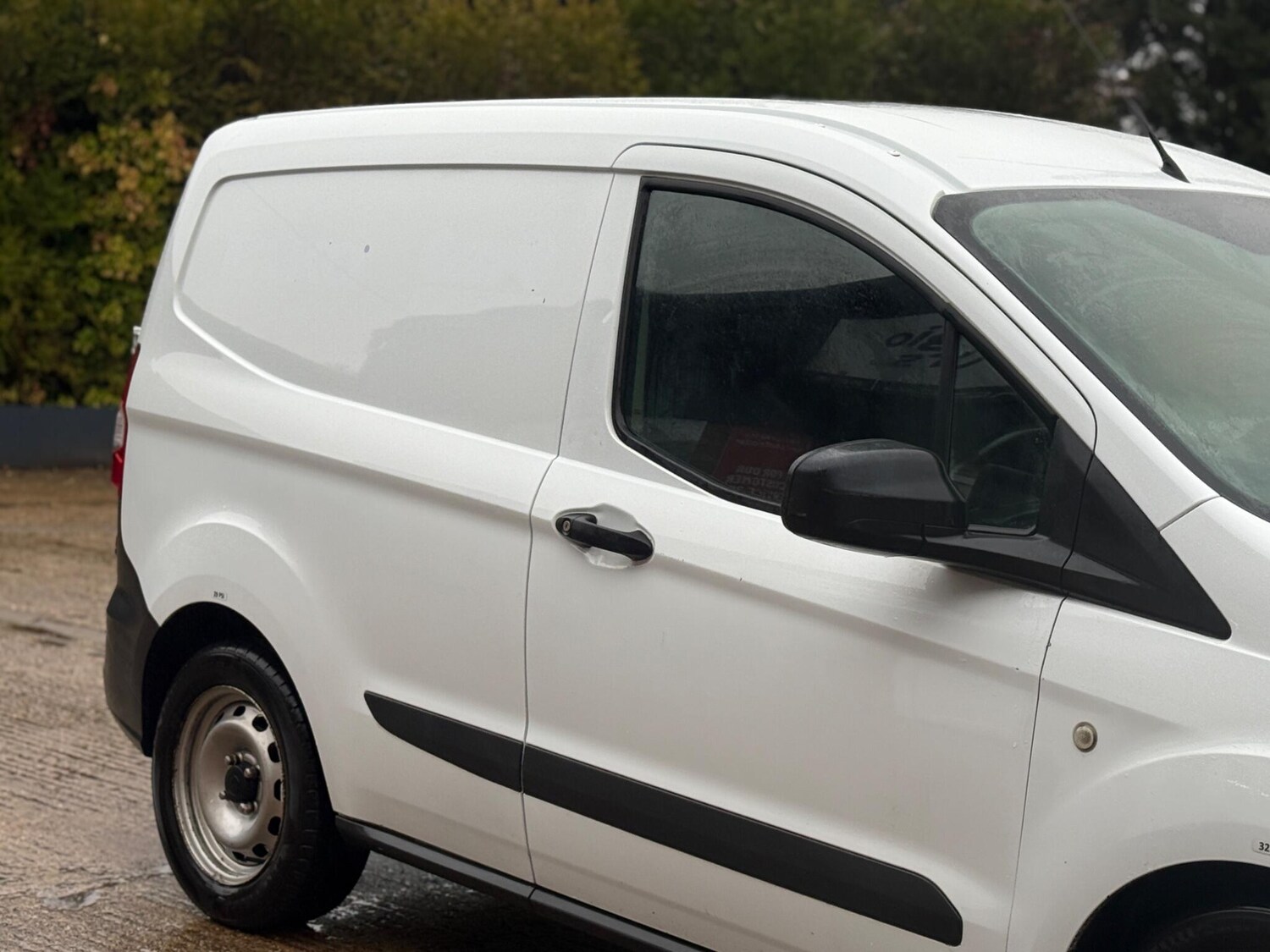 Used Ford Transit Courier 2020 for sale - 77336901: Photo 18