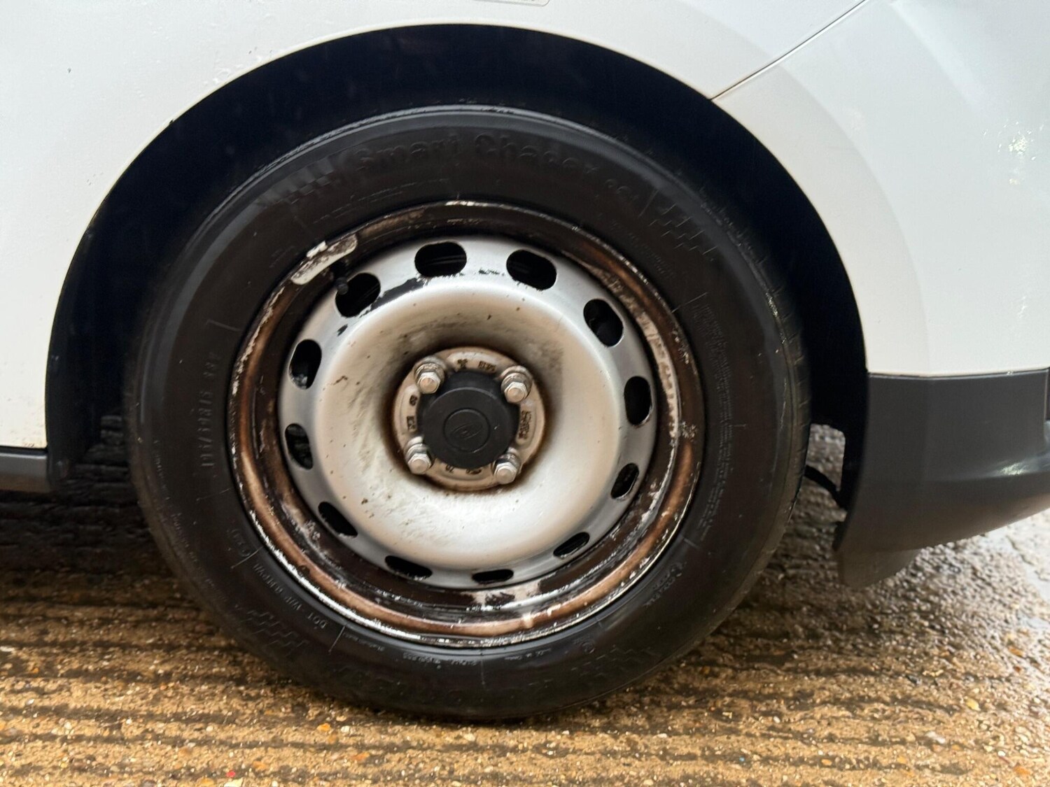 Used Ford Transit Courier 2020 for sale - 77336901: Photo 32