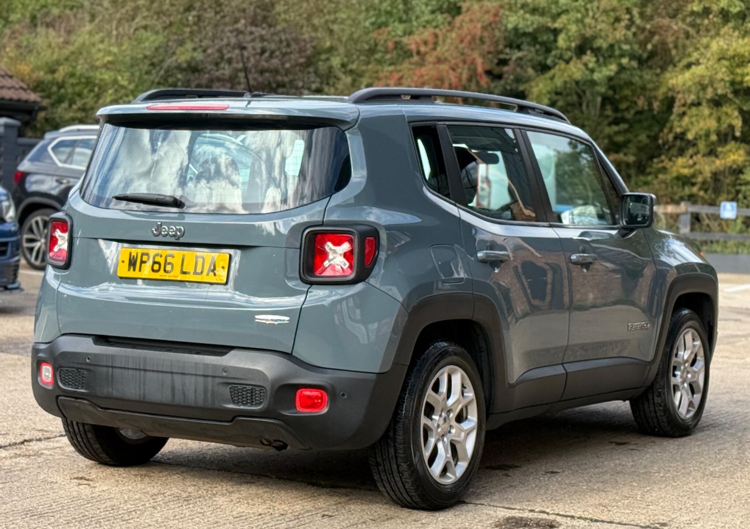 Used Jeep Renegade 2016 for sale - 76193861: Photo 11