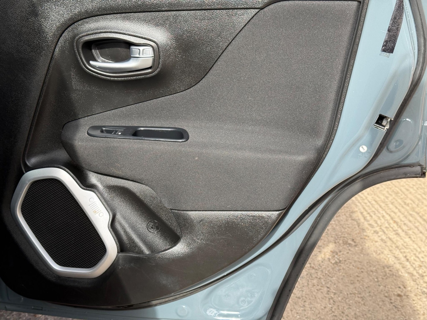 Used Jeep Renegade 2016 for sale - 76193861: Photo 40