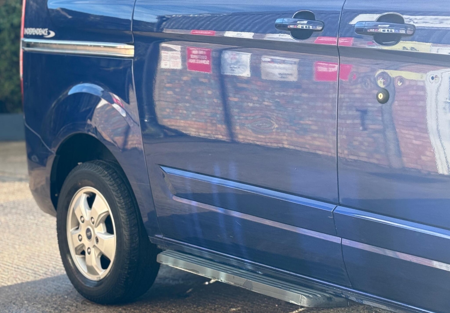 Used Ford Tourneo Custom 2018 for sale - 77493749: Photo 24