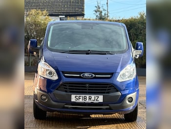 Used Ford Tourneo Custom 2018 for sale - 77493749: Photo