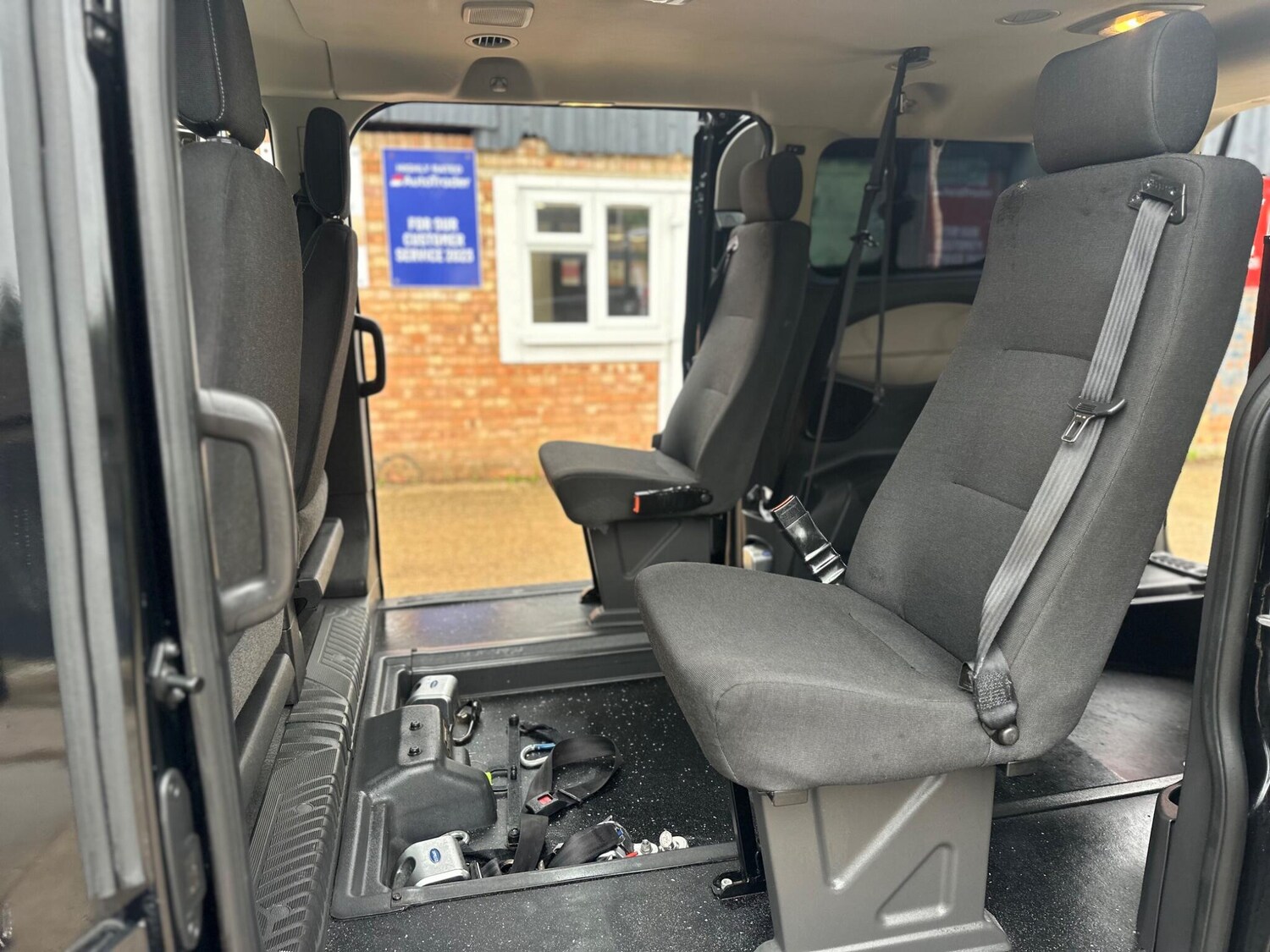 Vehicle 44
