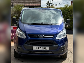 Used Ford Tourneo Custom 2017 for sale - 79620045: Photo