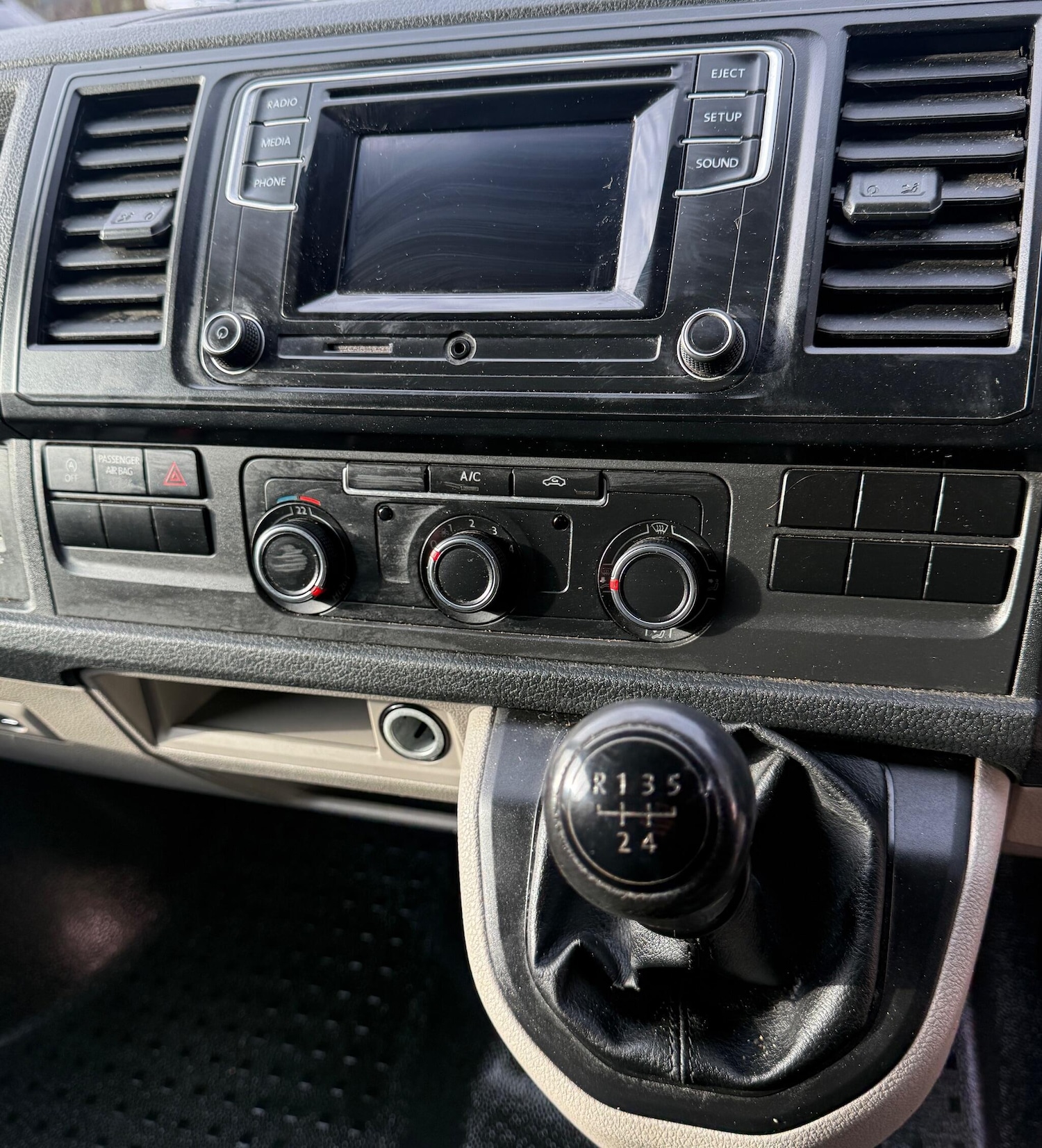 Used Volkswagen Transporter 2017 for sale - 76859374: Photo 15