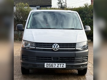 Used Volkswagen Transporter 2017 for sale - 76859374: Photo