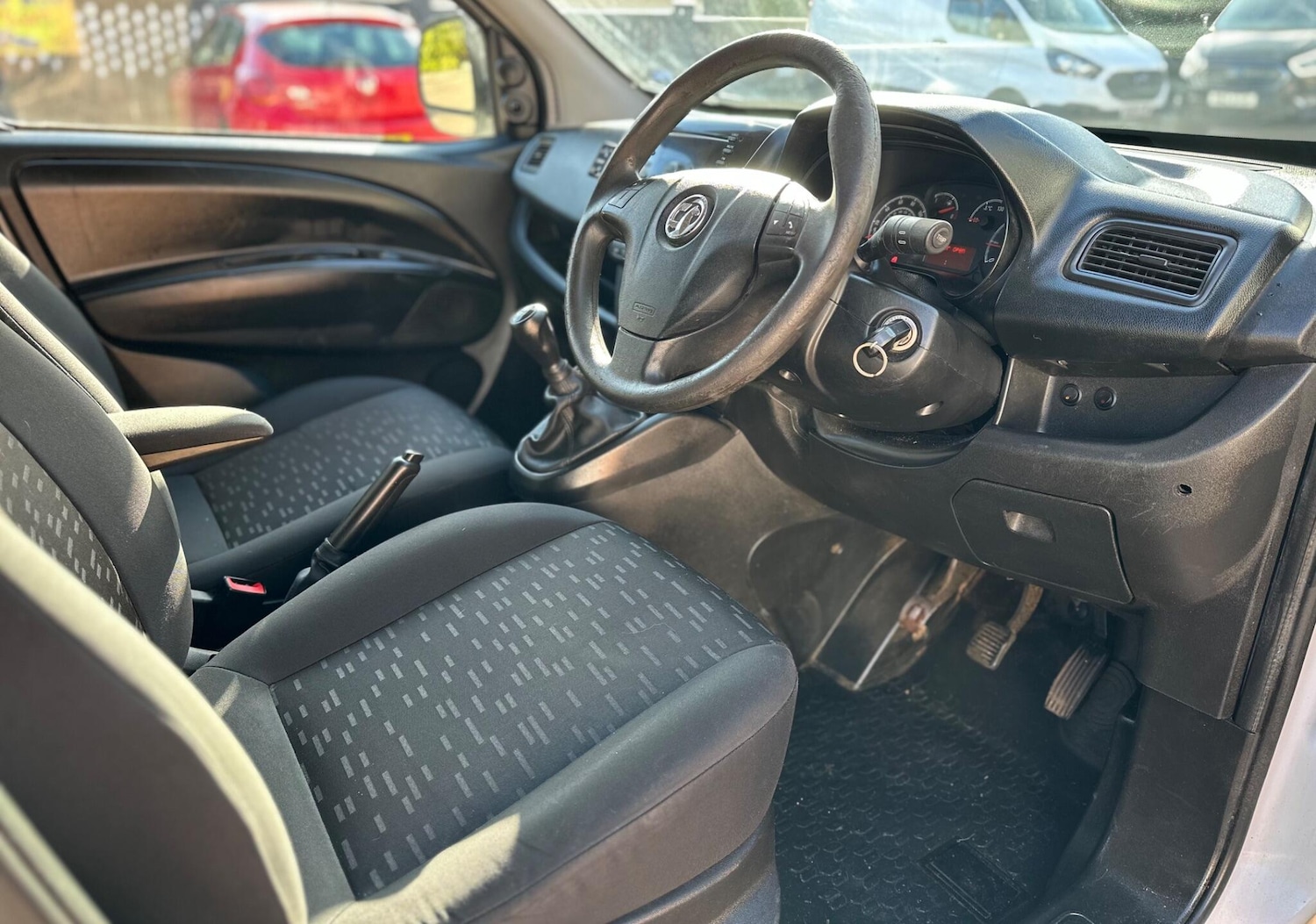 Used Vauxhall Combo 2013 for sale - 76883926: Photo 13