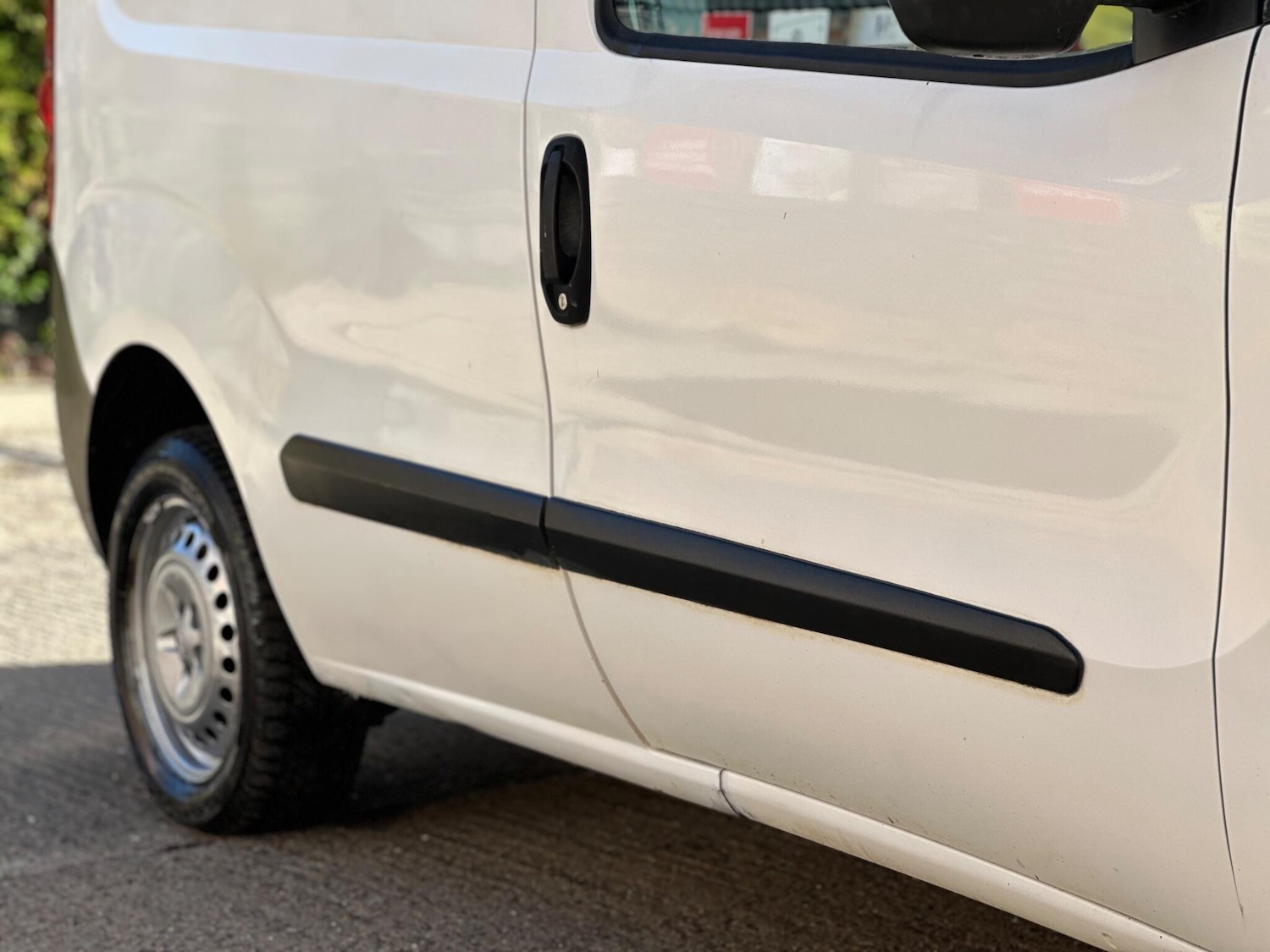 Used Vauxhall Combo 2013 for sale - 76883926: Photo 24